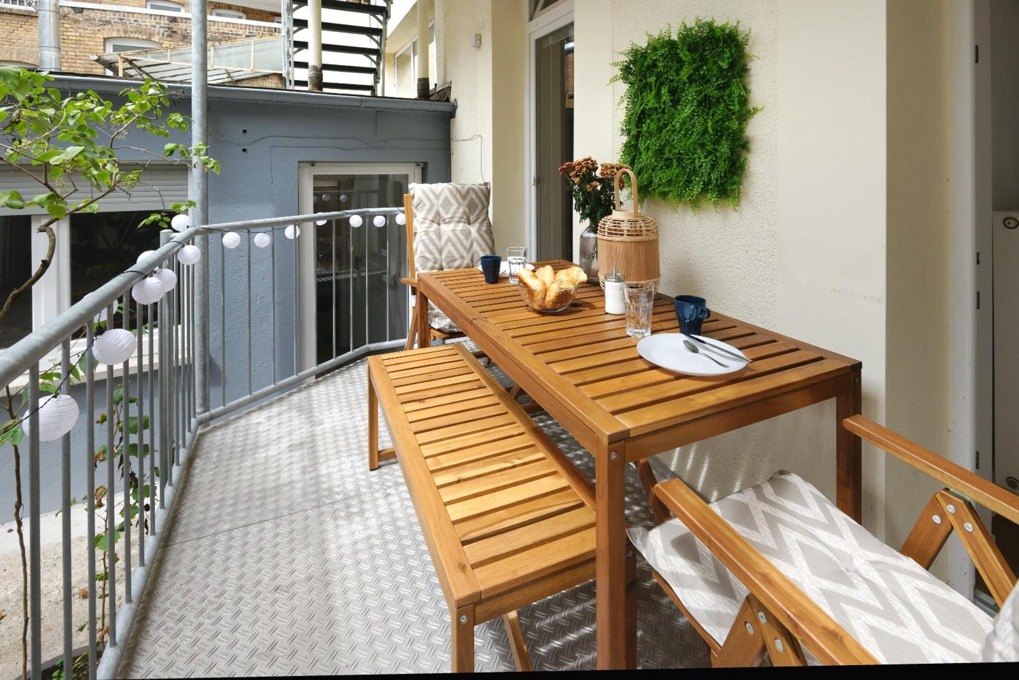 Casa Di Nero Komfort Mit Innenstadtlage Und Balkon * Wiesbaden