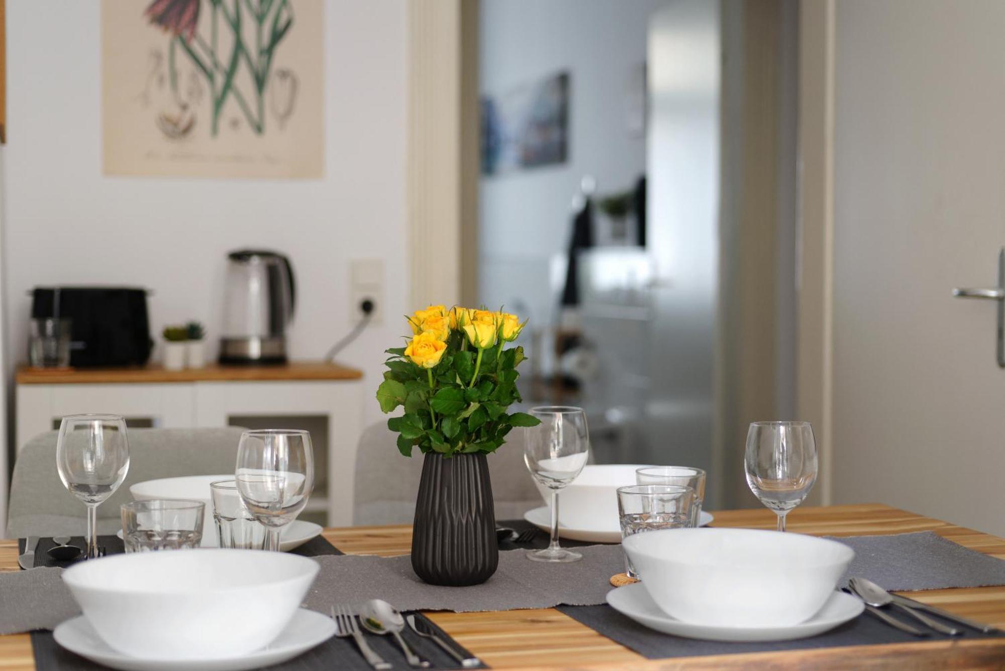 Casa Di Nero Komfort Mit Innenstadtlage Und Balkon Appartement